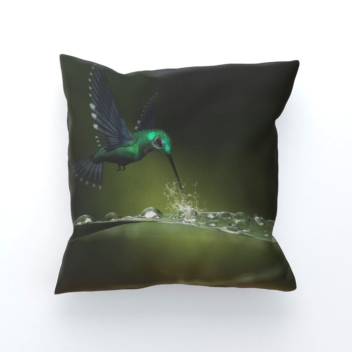 Cushions - Hummingbird Feeding - printonitshop
