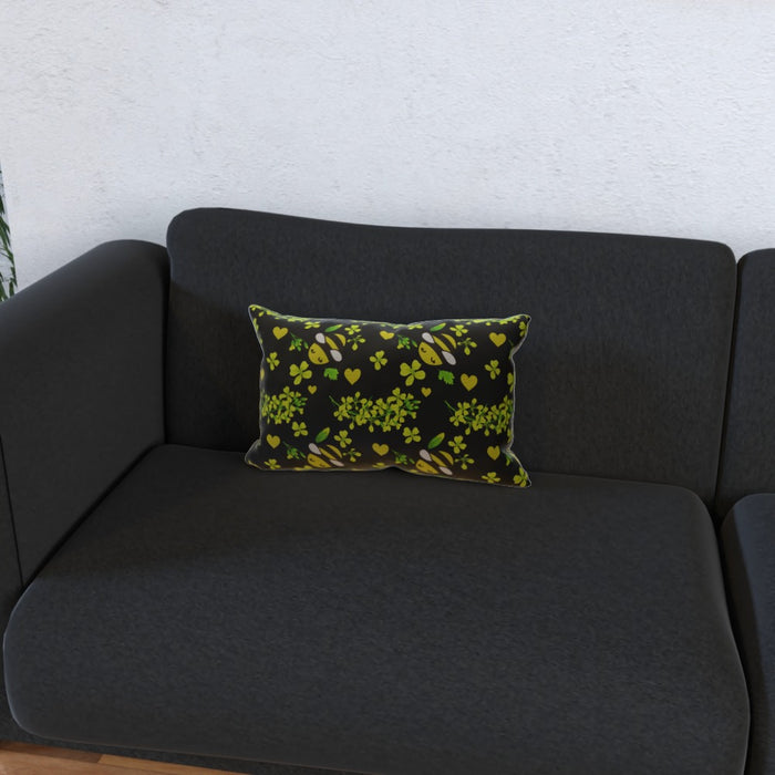 Cushions - Bees On Black - printonitshop